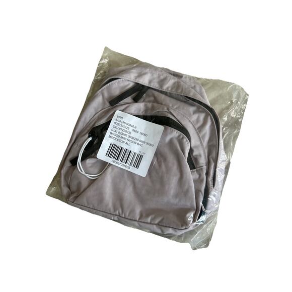 NWT BAGGU Mini Nylon Backpack Dusty Pink - Picture 4 of 5